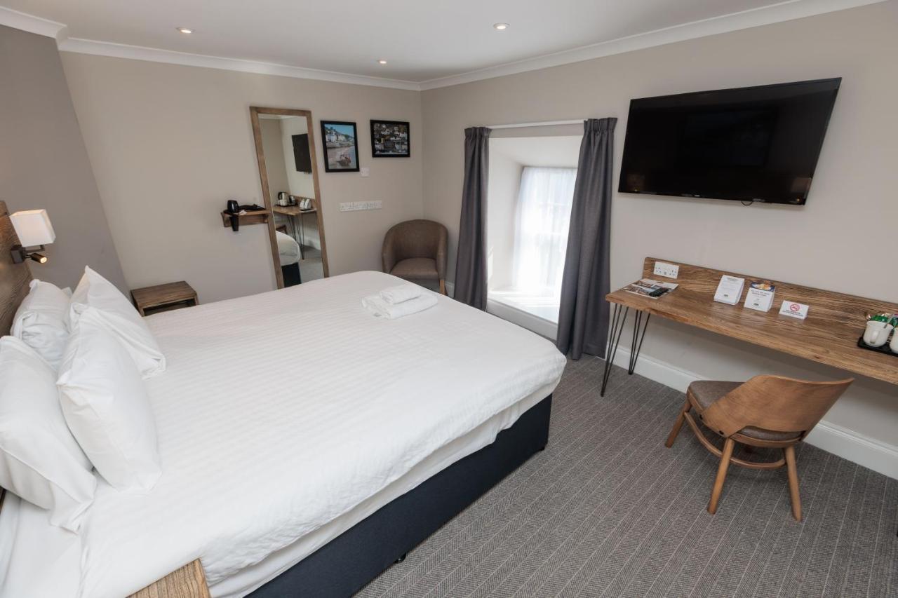 Dovey Inn Aberdyfi Buitenkant foto